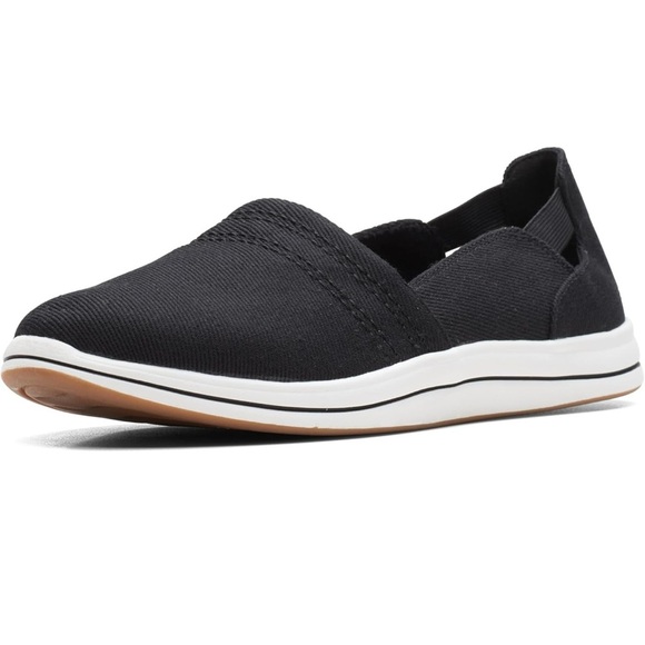 CLARKS - NWT - Cloudsteppers Black Slip-On Shoes Sneakers - Picture 2 of 12
